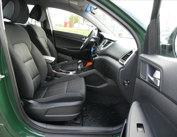 Hyundai Tucson SUV / Terénní 2,0 l 100 kw