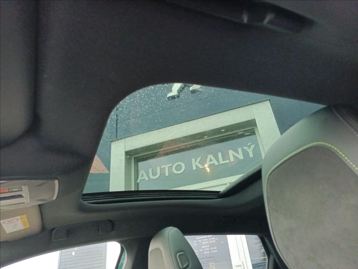 Peugeot 308 Kombi 1,5 l 96 kw