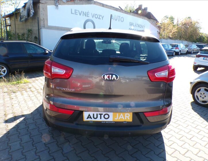 KIA Sportage Kombi 2,0 l 120 kw