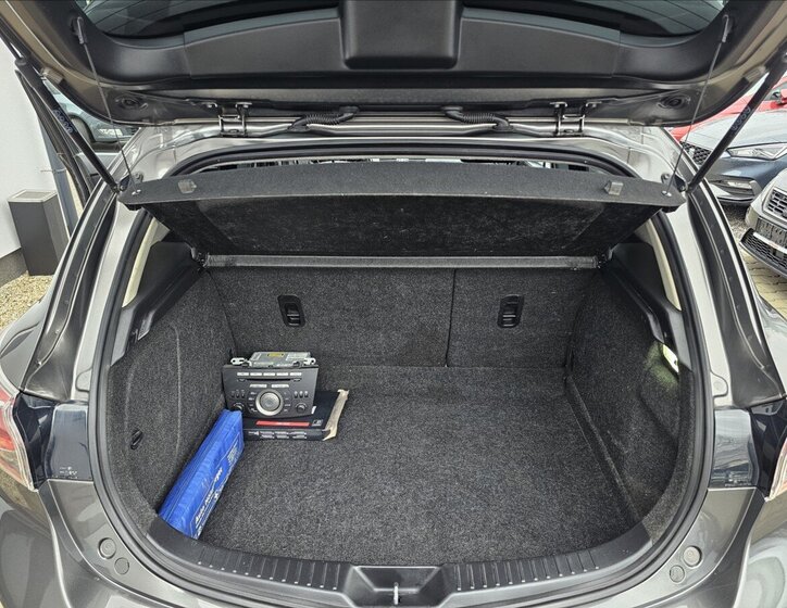 Mazda 3 Hatchback 1,6 l 77 kw