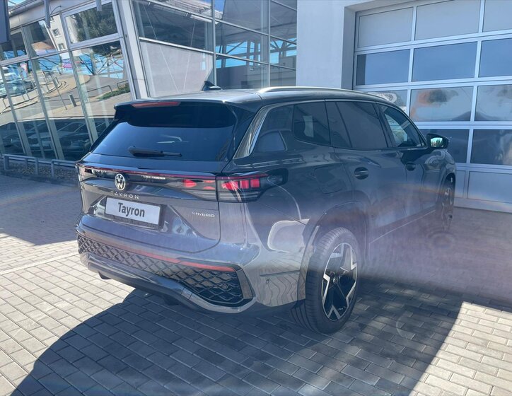 Volkswagen Tayron SUV / Terénní 1,5 l 150 kw