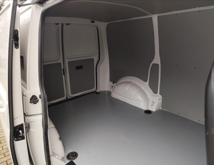 Volkswagen Transporter Ostatní 2,0 l 84 kw