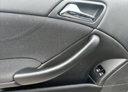 Mercedes-Benz Třídy C Kupé 1,8 l 120 kw