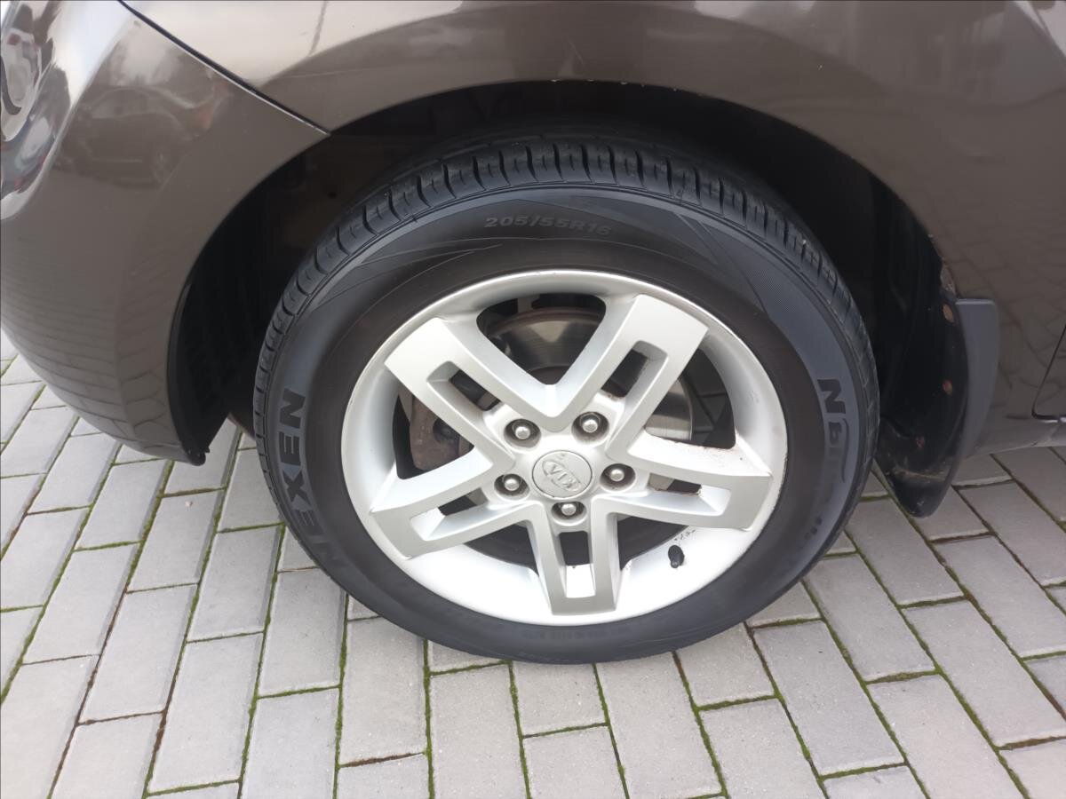 KIA Soul Hatchback 1,6 l 94 kw