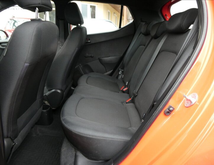 Hyundai i10 Hatchback 998,0 49 kw