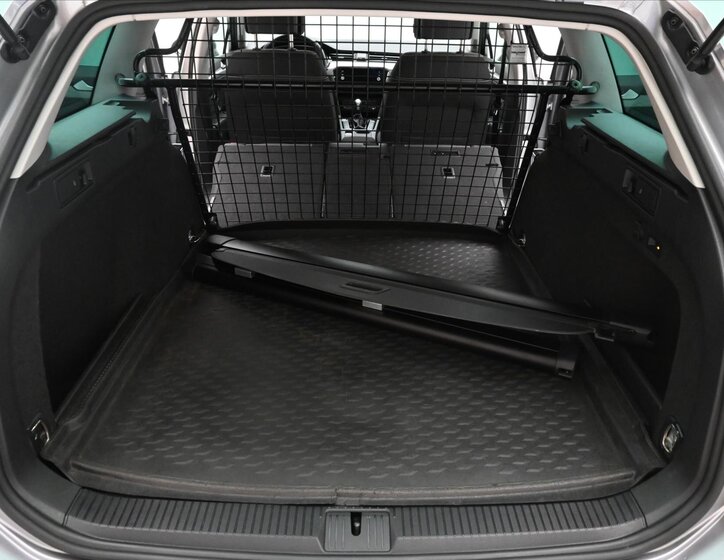 Volkswagen Passat Kombi 2,0 l 147 kw