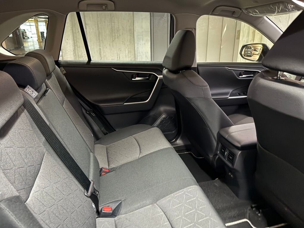 Toyota RAV4 SUV 2,5 l 163 kw