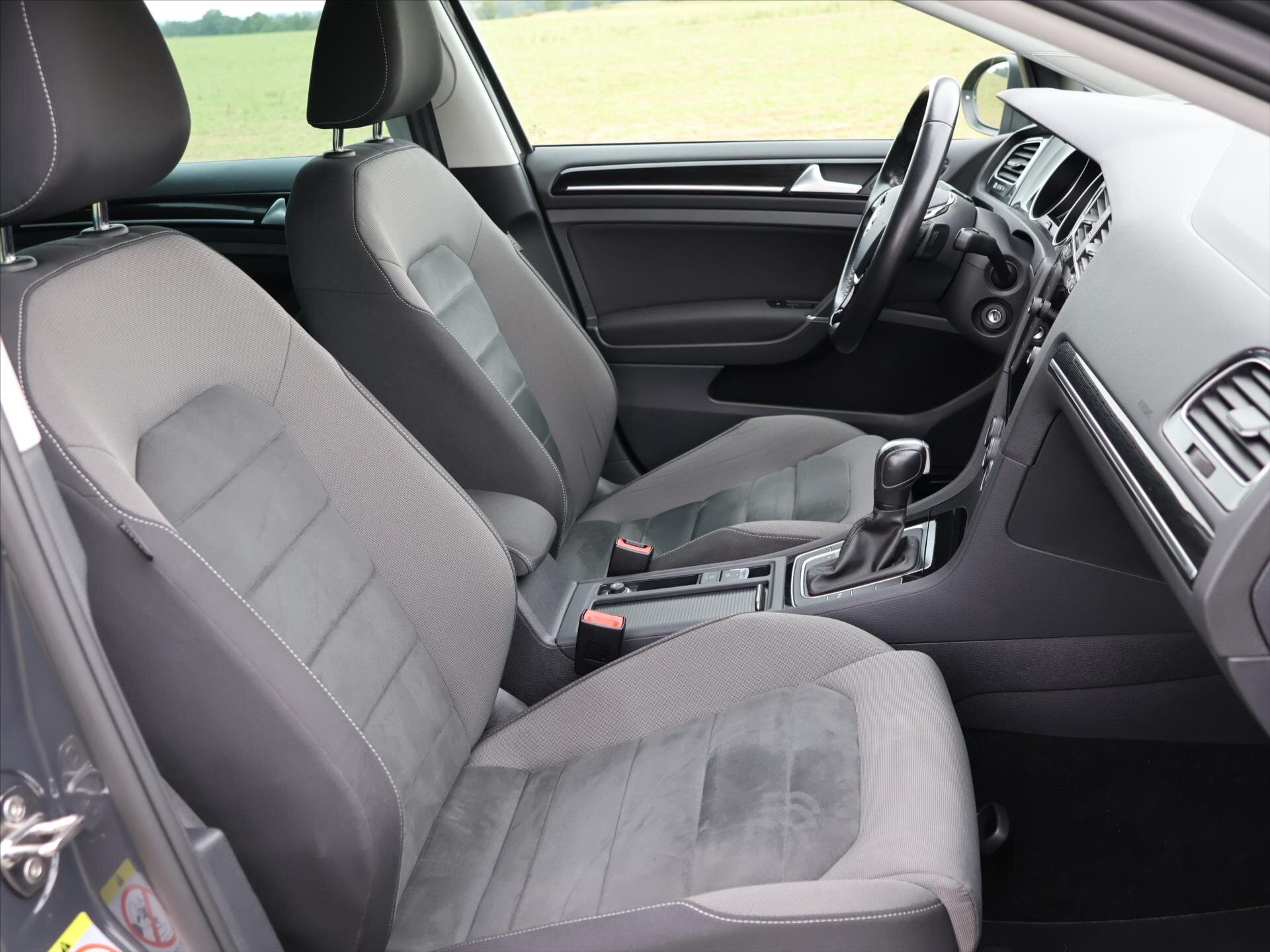 Volkswagen Golf Kombi 1,5 l 110 kw