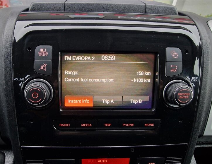 Citroën Jumper Skříň 2,2 l 103 kw