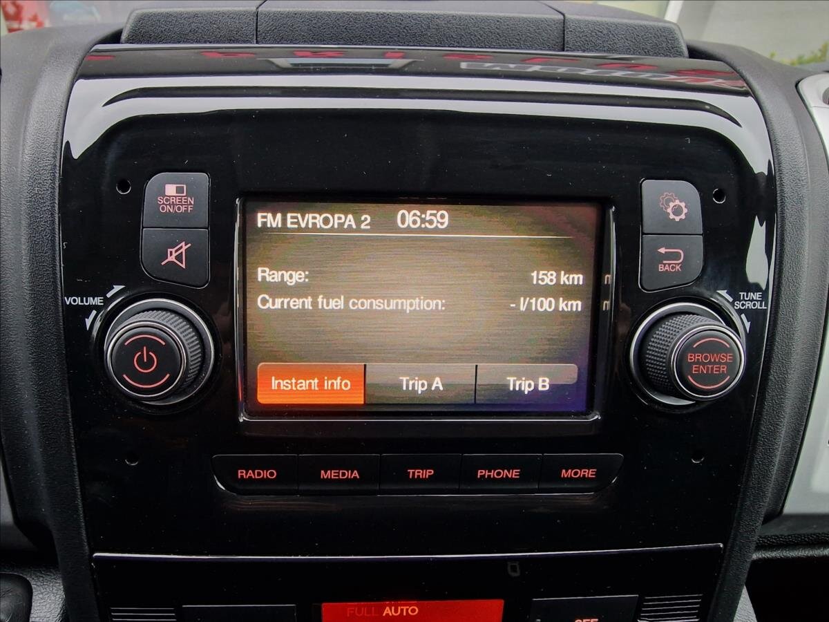 Citroën Jumper Skříň 2,2 l 103 kw