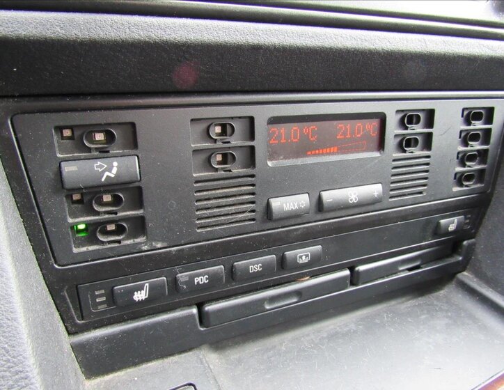 BMW Řada 5 Sedan / Limuzína 2,5 l 141 kw