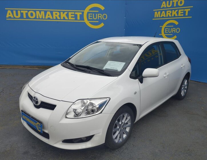 Toyota Auris Hatchback 1,3 l 74 kw