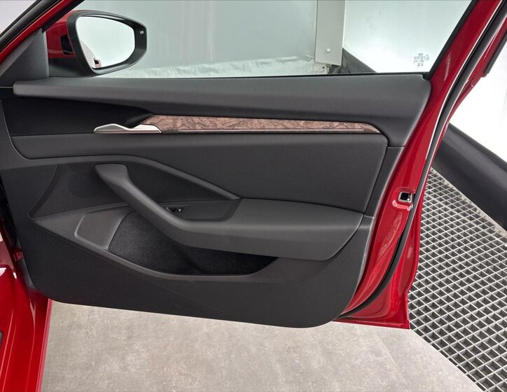 Škoda Superb Kombi 2,0 l 142 kw