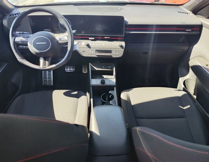 Hyundai Kona SUV / Terénní 1,6 l 145 kw