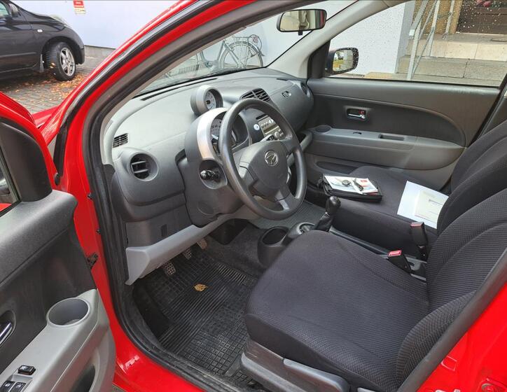 Daihatsu Sirion 31