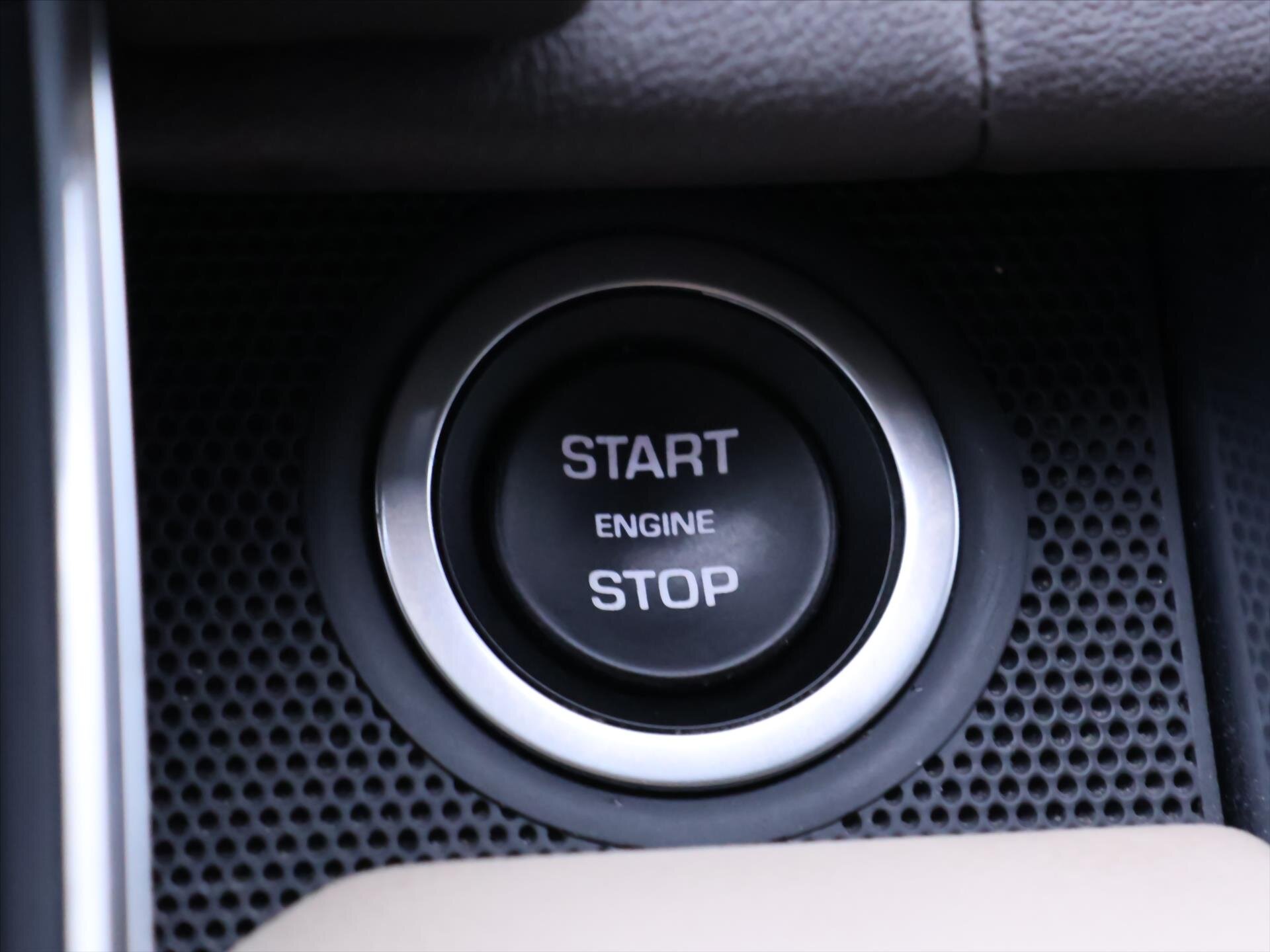 Land Rover Range Rover Sport SUV 3,0 l 215 kw