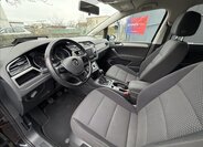 Volkswagen Touran MPV 1,2 l 81 kw