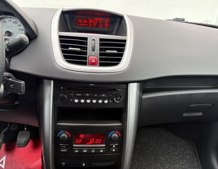 Peugeot 207 Kombi 1,4 l 70 kw