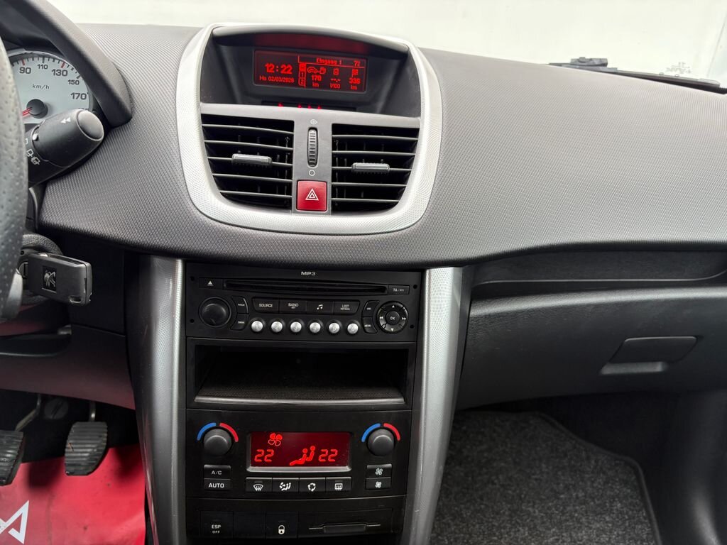 Peugeot 207 Kombi 1,4 l 70 kw