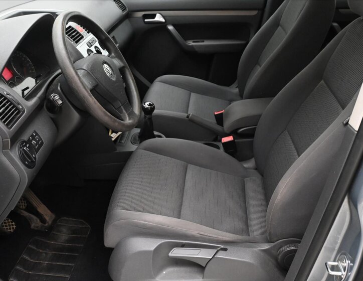 Volkswagen Touran MPV 1,9 l 77 kw