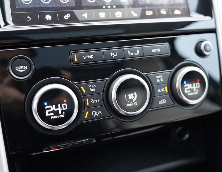 Land Rover Discovery 54