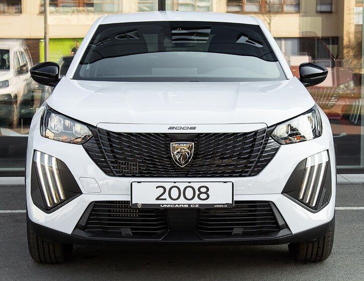 Peugeot 2008 SUV / Terénní 1,2 l 81 kw