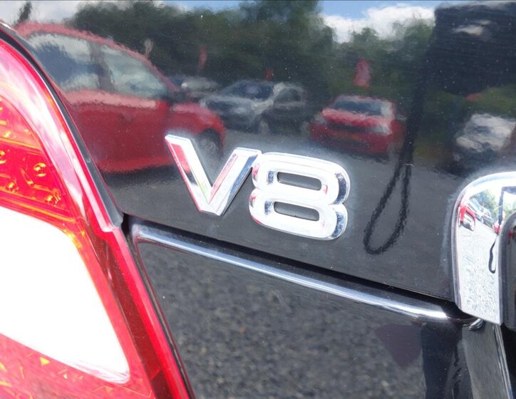 Toyota Land Cruiser SUV / Terénní 4,7 l 175 kw