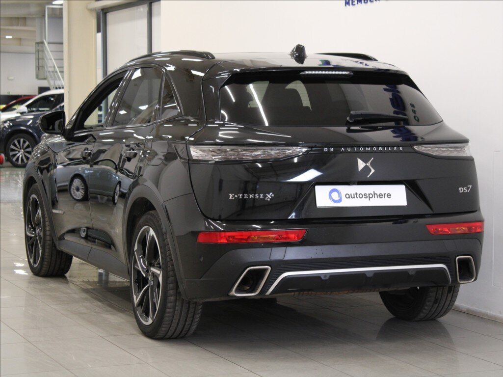 DS Automobiles DS7 Crossback SUV 1,6 l 221 kw