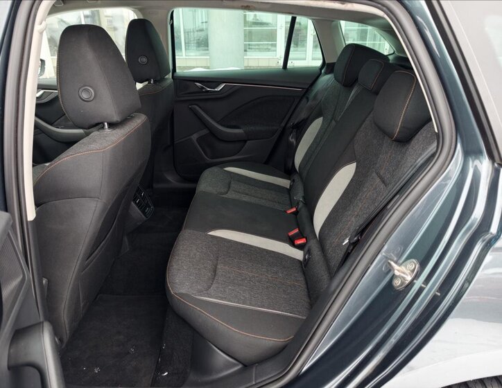 Škoda Scala Hatchback 999,0 81 kw