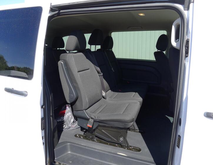 Mercedes-Benz Vito 8
