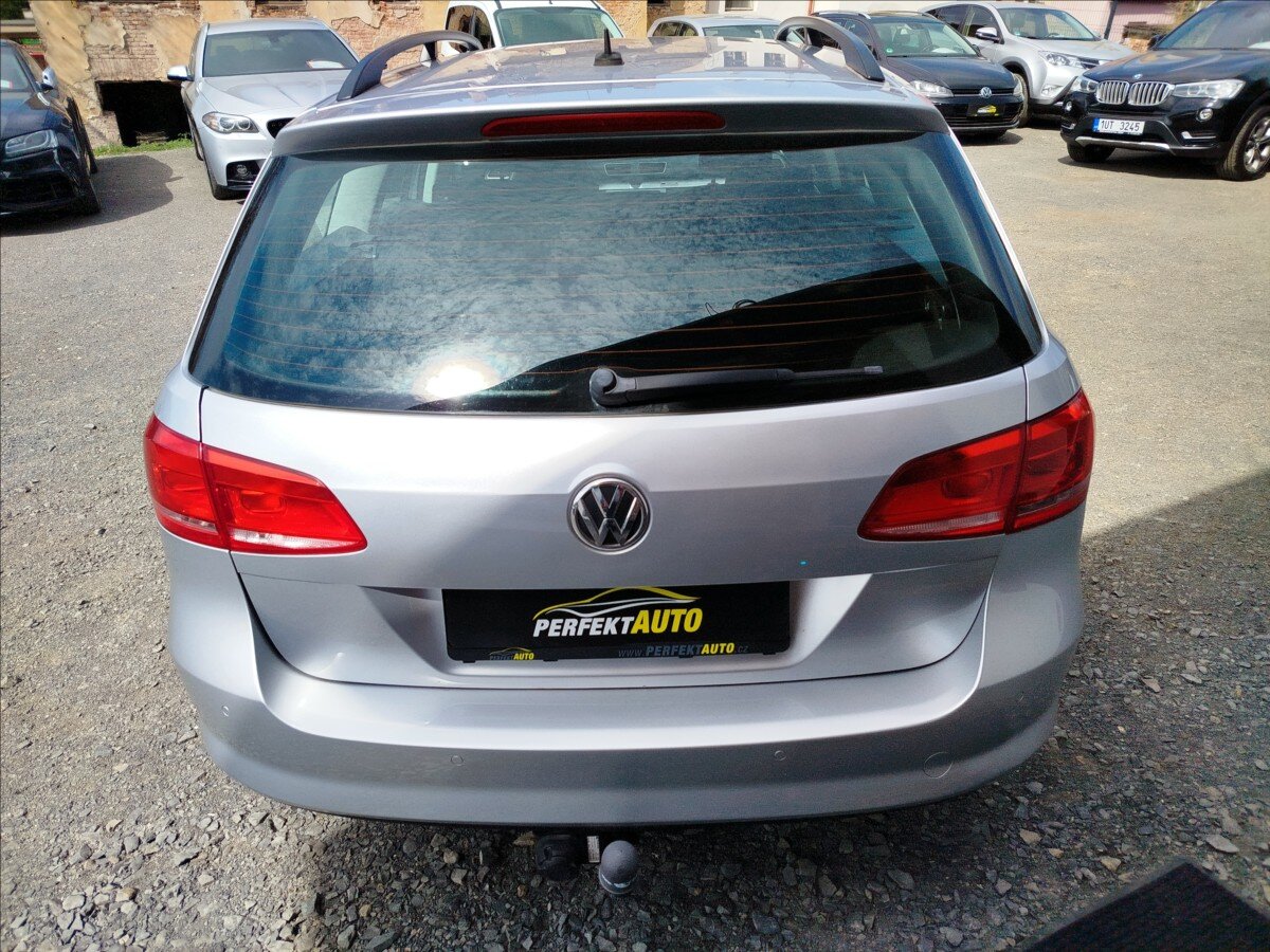 Volkswagen Passat Kombi 2,0 l 103 kw