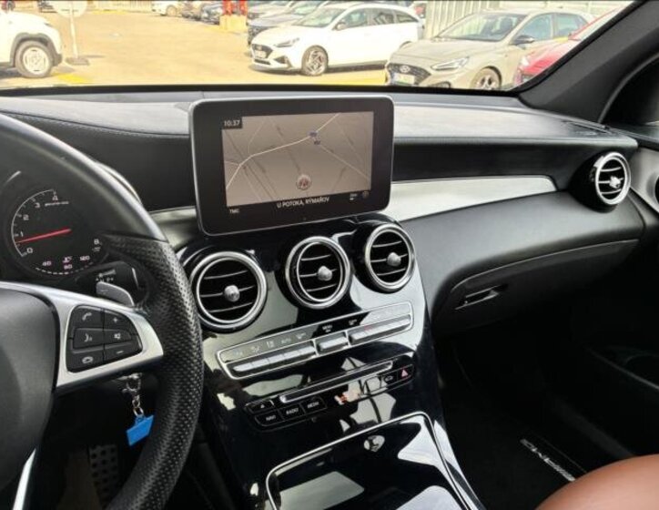 Mercedes-Benz GLC SUV / Terénní 3,0 l 270 kw