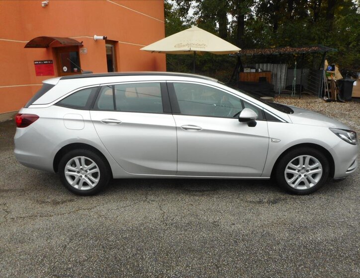 Opel Astra Kombi 1,6 l 100 kw