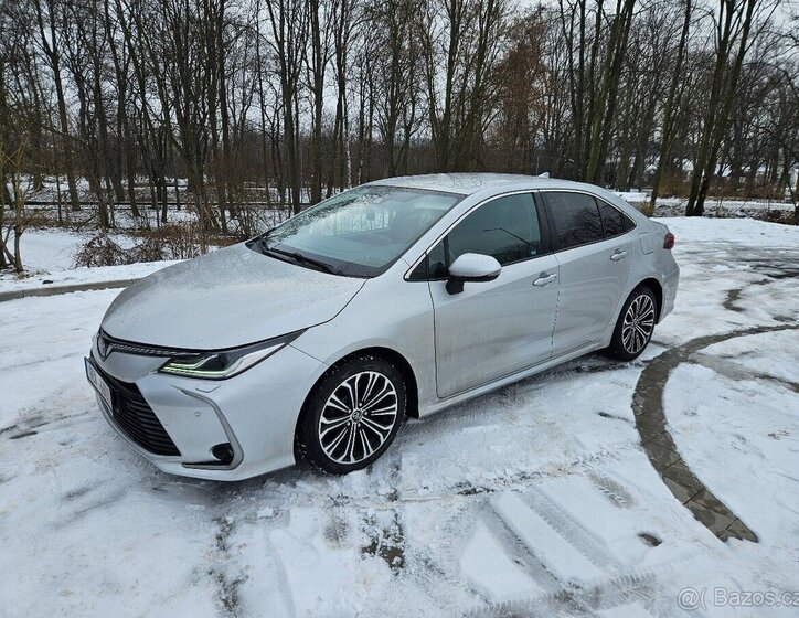 Toyota Corolla Sedan 1,6 l 97 kw