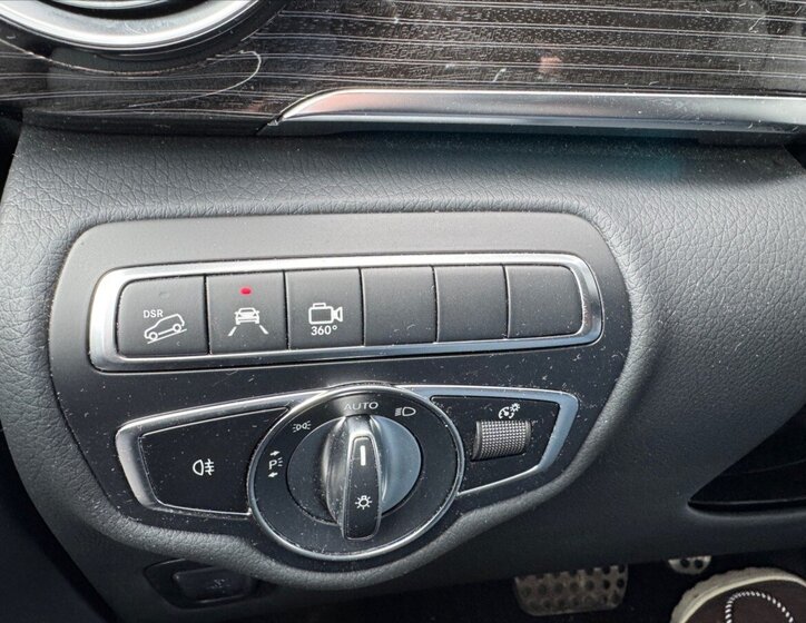 Mercedes-Benz Třídy V VAN-Minibus 2,0 l 174 kw