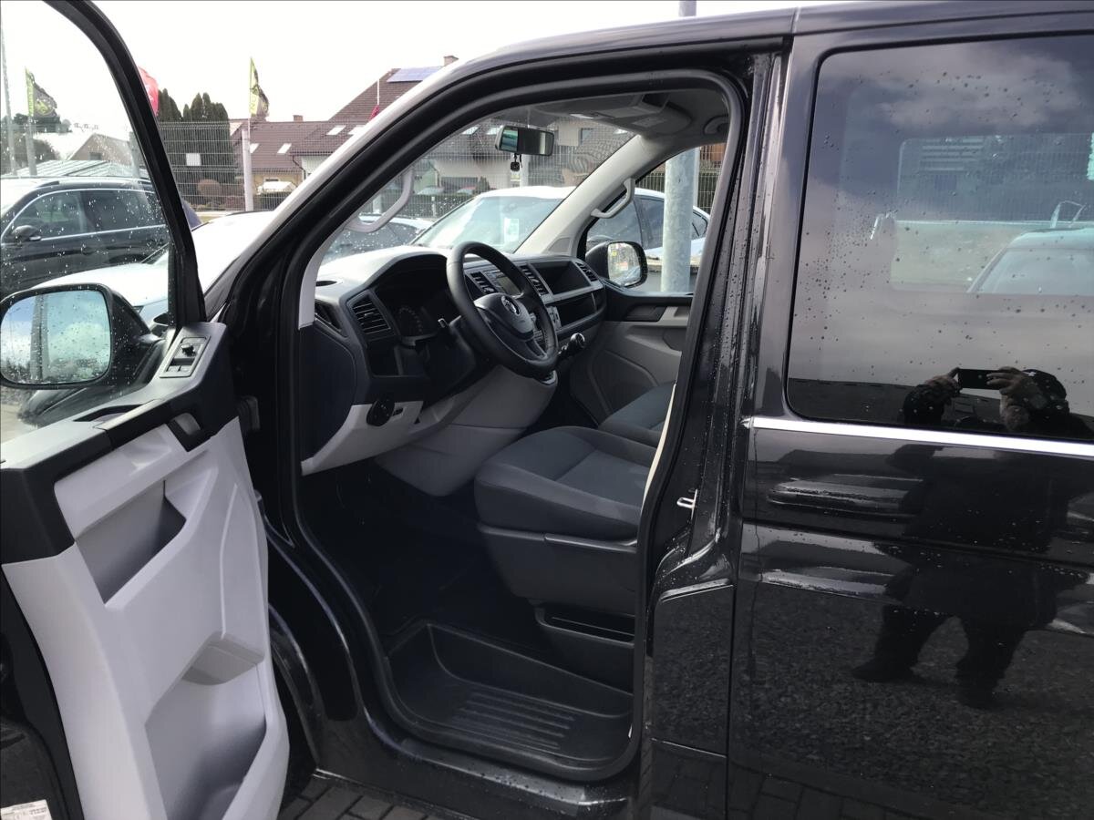 Volkswagen Transporter Kombi 2,0 l 110 kw