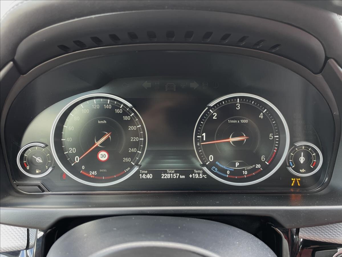 BMW X6 SUV 3,0 l 230 kw