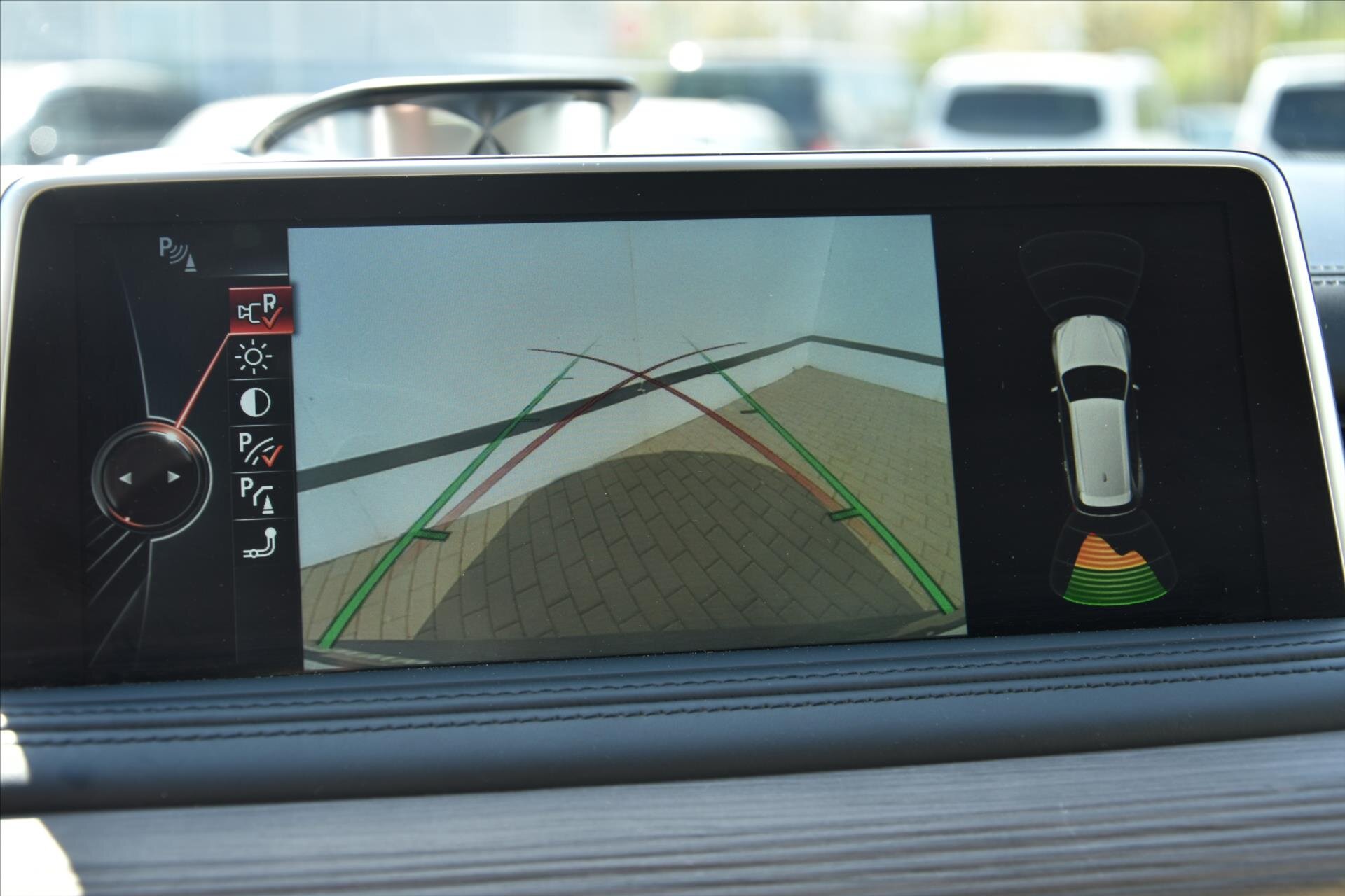 BMW X5 SUV / Terénní 3,0 l 230 kw