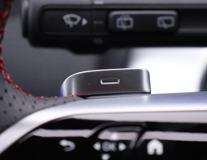 Mercedes-Benz GLB SUV / Terénní 2,0 l 110 kw