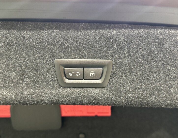 BMW M3 Sedan / Limuzína 3,0 l 375 kw