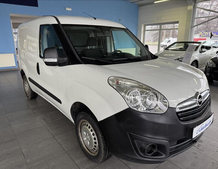 Opel Combo 1