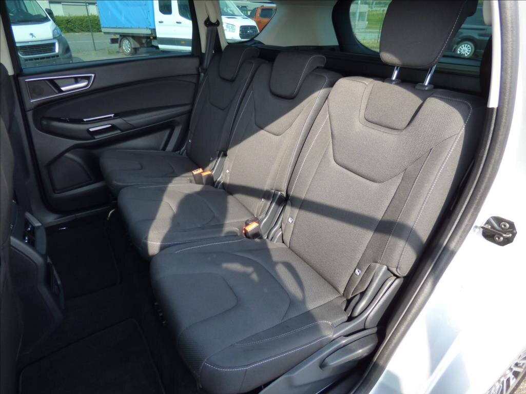 Ford S-MAX MPV 2,0 l 110 kw