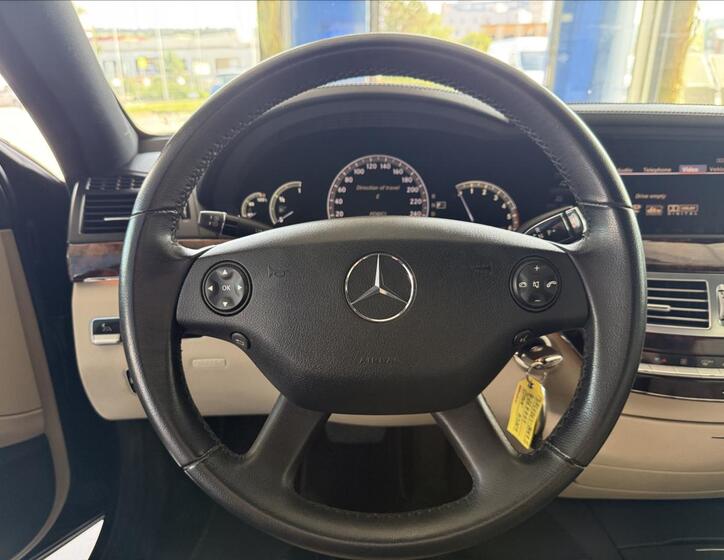 Mercedes-Benz Třídy S 13