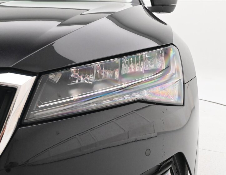 Škoda Superb 27