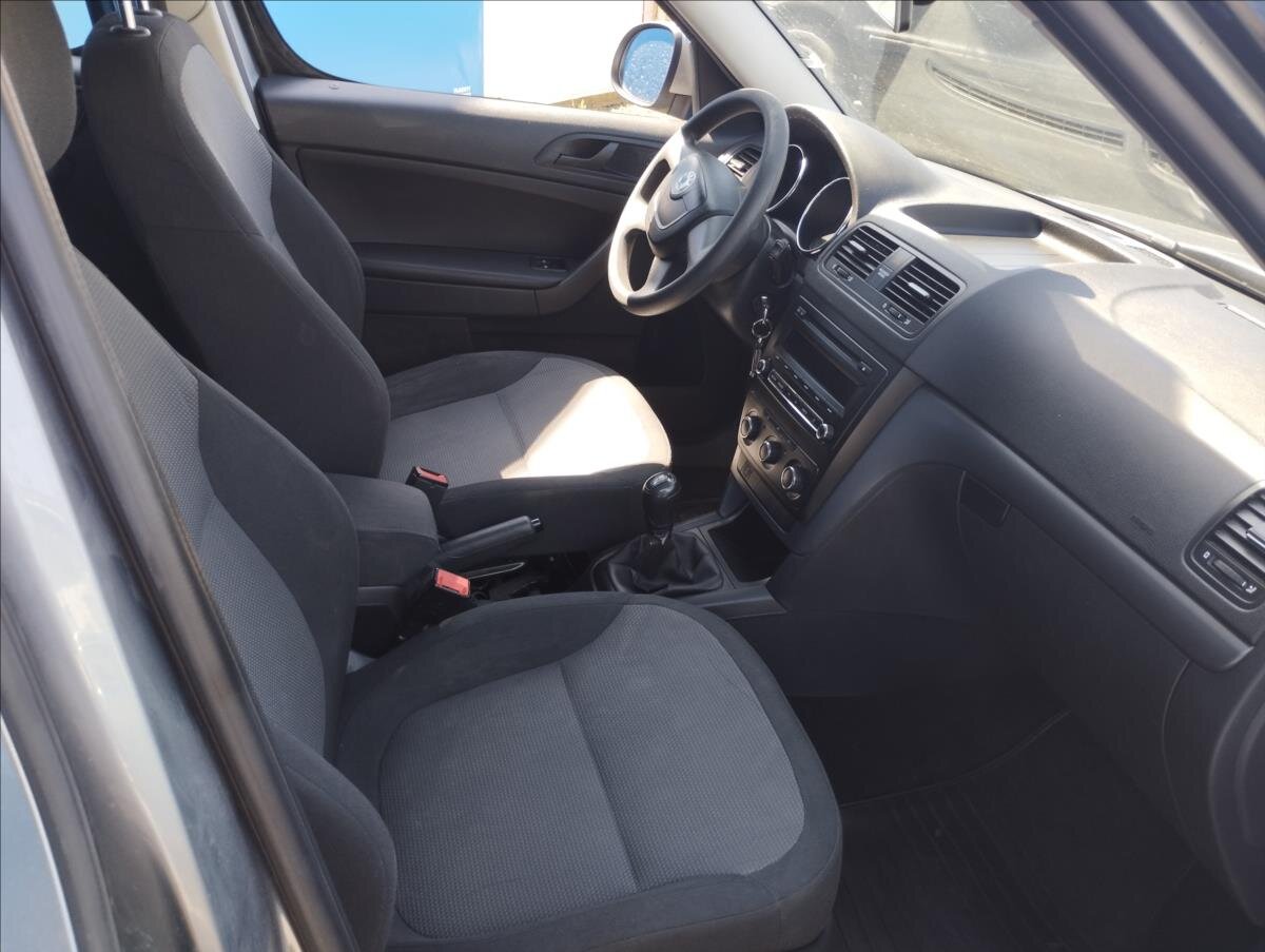 Škoda Yeti SUV / Terénní 1,2 l 77 kw