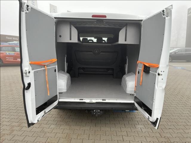 Opel Movano Skříň 2,2 l 103 kw