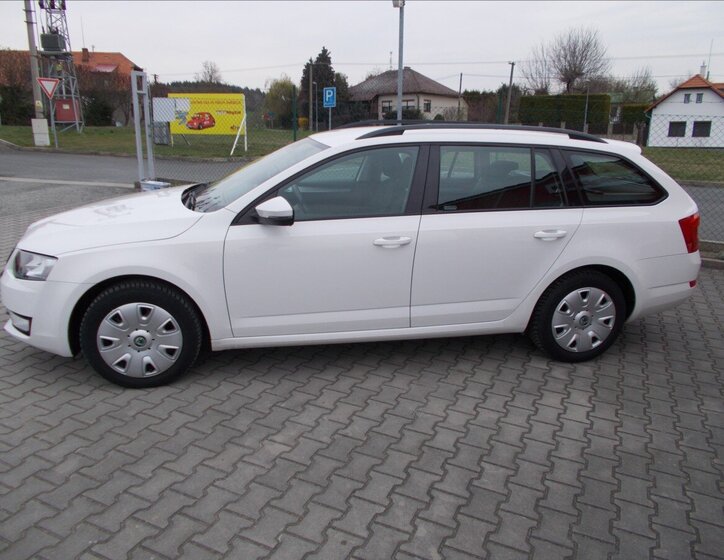 Škoda Octavia Kombi 2,0 l 110 kw
