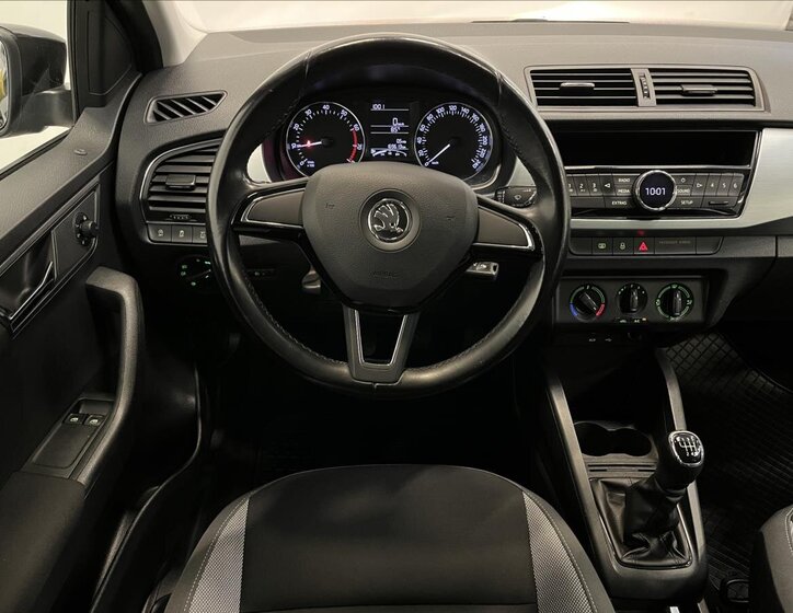 Škoda Fabia Hatchback 1,2 l 81 kw