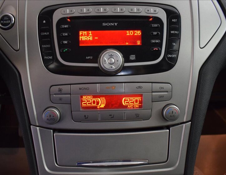 Ford Mondeo Kombi 2,0 l 96 kw