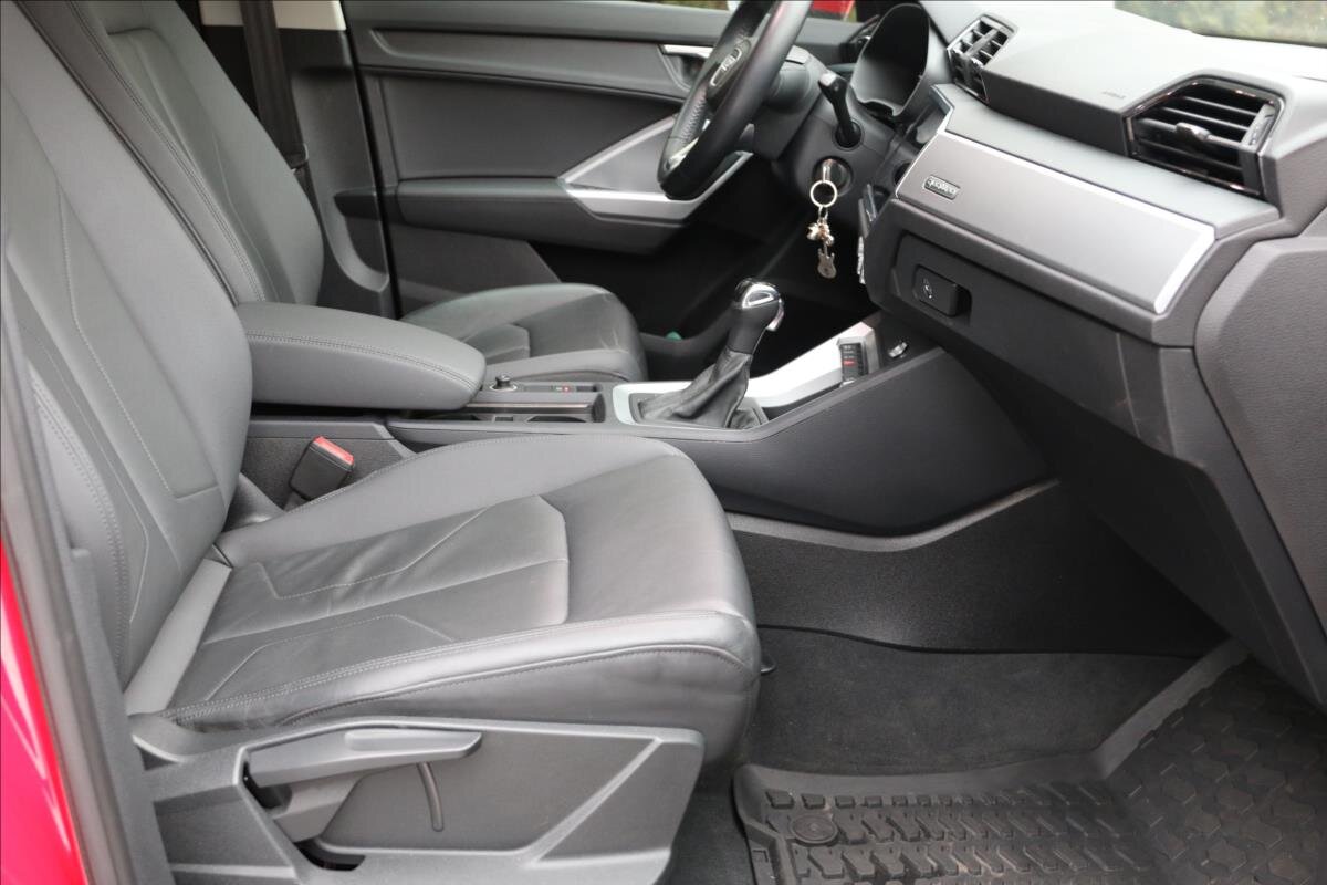 Audi Q3 SUV / Terénní 2,0 l 140 kw